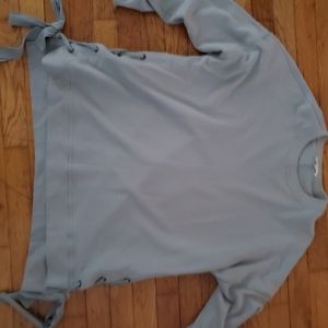 EASLE light green light weight lace side top